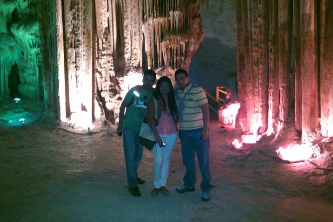 From Monterrey Caves Garcia - FAQ