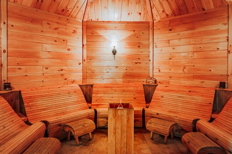From Montreal: Natureau Spa Day Trip With Admission Ticket - Spa Facilities and Amenities