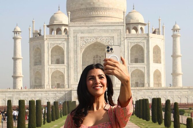 From Mumbai: Overnight Taj Mahal Tour With Flight & Hotel - Reviews