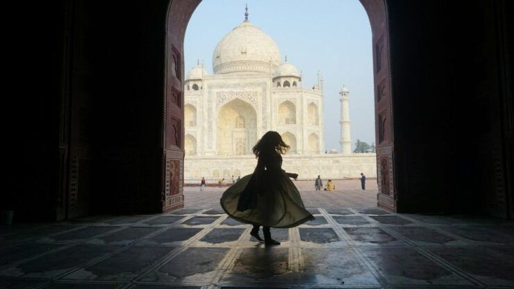 From Mumbai: Overnight Taj Mahal Tour With Flight & Hotel - Good To Know