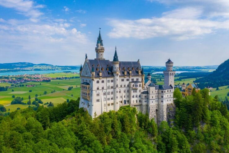 From Munich: Neuschwanstein and Linderhof Palaces Day Trip - Highlights of the Tour