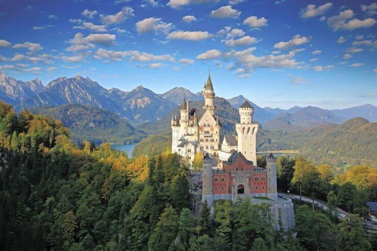 From Munich: Neuschwanstein & Linderhof Castle Full-Day Trip - Experience Itinerary