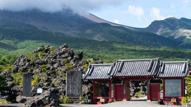 From Nagano and Karuizawa: Unwind in Kusatsu Onsen - Weather Considerations