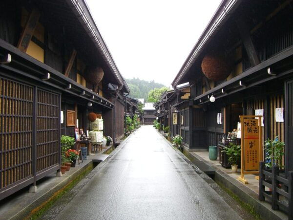 From Nagoya: Hida Takayama and Shirakawa-go UNESCO Day Trip - Local Attractions