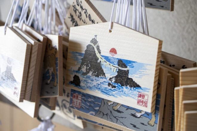 From Nagoya: Ise's Sacred Shrines and Captivating Coastlines - Exploring Ise Grand Shrine