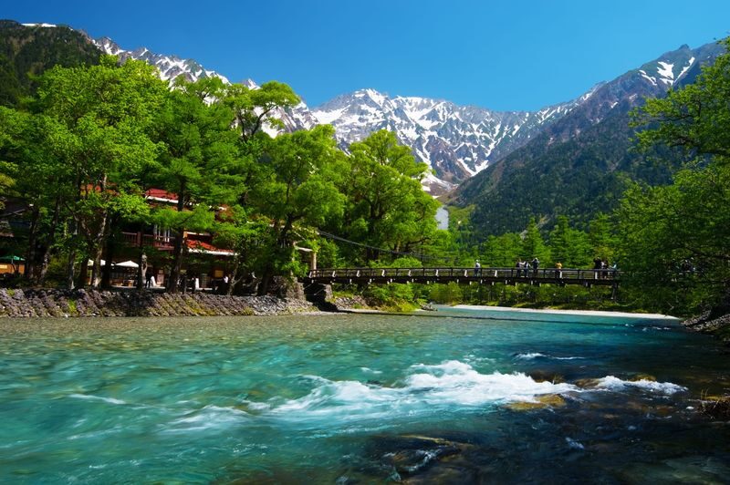 From Nagoya; one-day bus tour to Kamikochi - The long ride from Nagoya to the mountains