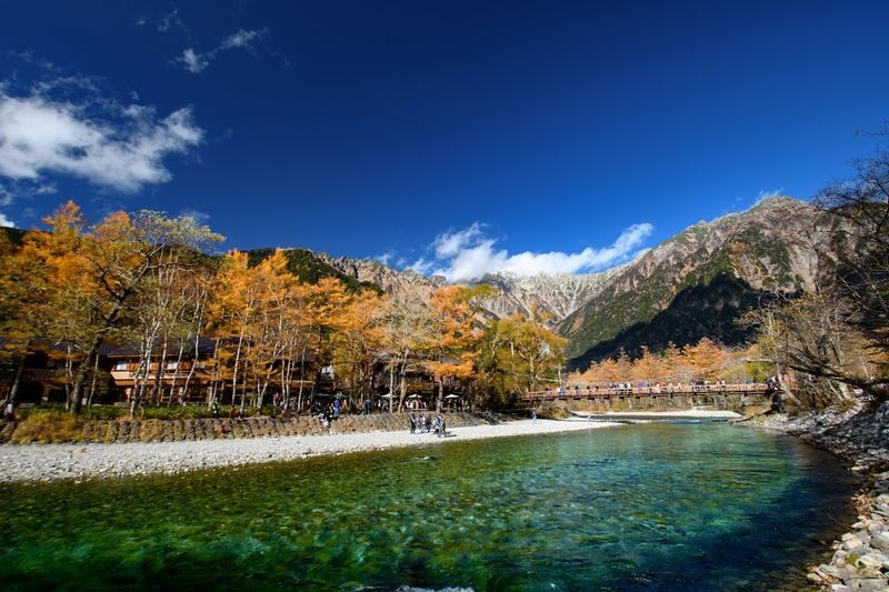 From Nagoya; one-day bus tour to Kamikochi - Myojin Pond and the quieter side of the walk