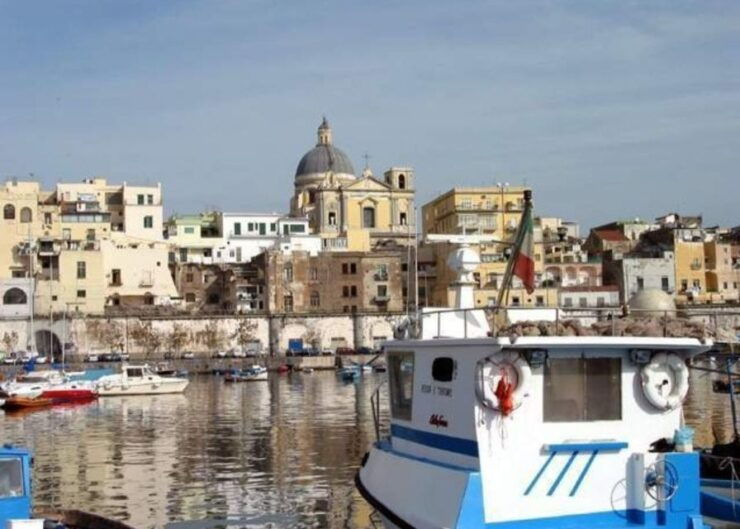 From Naples (Airport or Train Station) to Torre Annunziata - Transportation Options