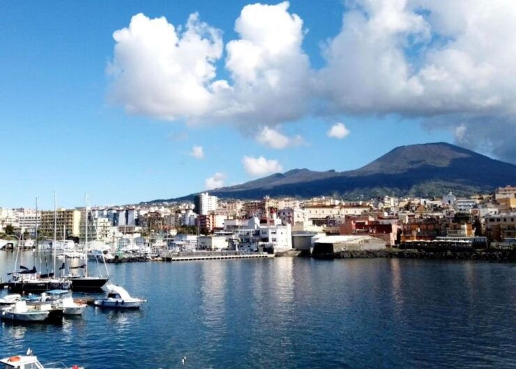 From Naples (Airport/Train Station) to Torre Del Greco - Service Details