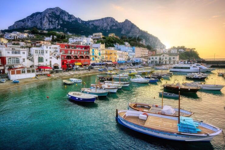From Naples: Capri Island Boat Tour With Free Time in Capri - Tour Itinerary