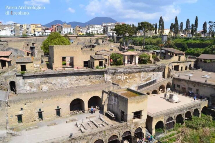 From Naples: Full-Day Tour of Pompeii Sorrento and Positano - Good To Know