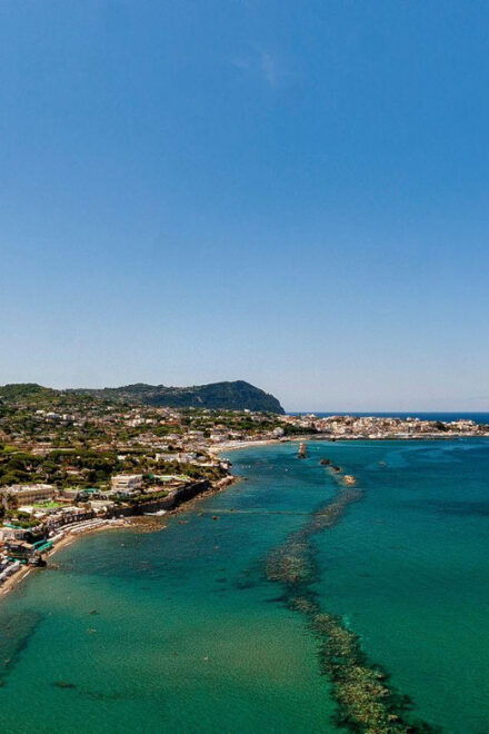 From Naples: Ischia Boat Tour With Cocktail and Lunch - Scenic Highlights of Ischia