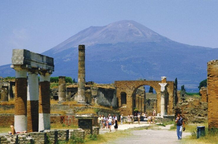 From Naples: Mt. Vesuvius VIP Tour/Small Group - Good To Know