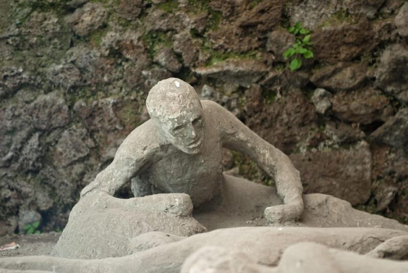 From Naples: Pompei and Naples Tour with tickets included - FAQ