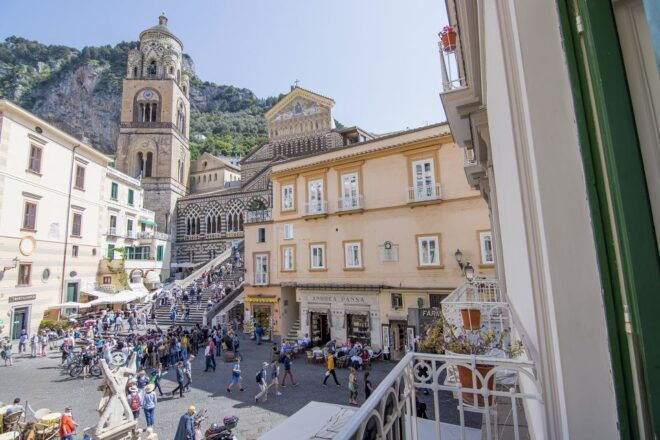 From Naples: Pompeii & Amalfi Coast Full-Day Trip - Scenic Drive Along the Amalfi Coast