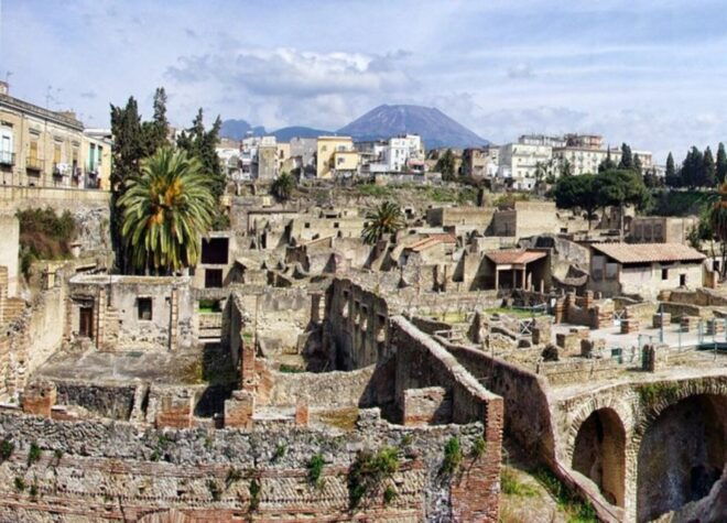 From Naples: Pompeii and Herculaneum Tour With Local Lunch - Review Summary