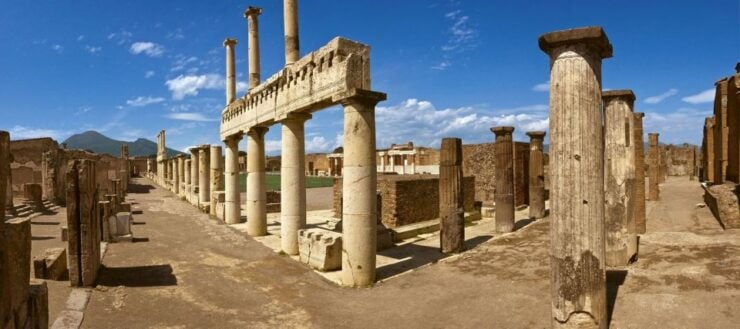 From Naples: Pompeii and Vesuvius Guided Day Trip With Lunch - Activity Details