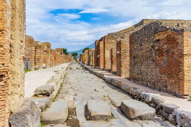 From Naples Port: Pompeii Guided Walking tour or Audioguide - The Cost and Value