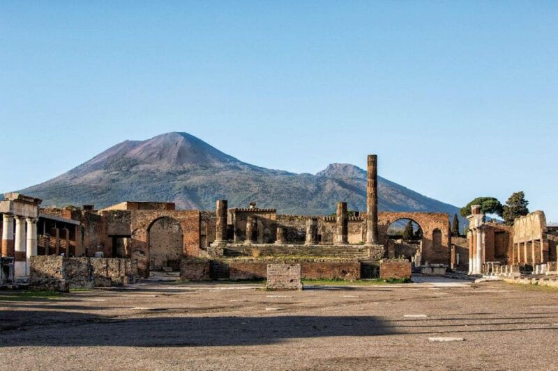 From Naples ( Port ) to Pompei - What To Expect: The Logistics