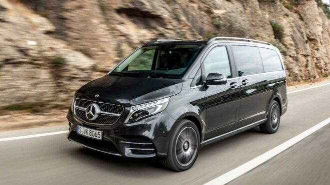 From Naples: Private One Way Transfer to Positano - Expert Driver Assistance Included