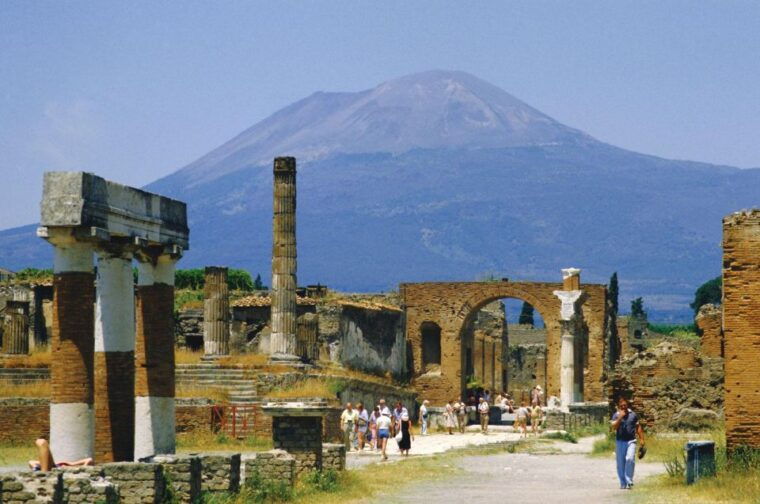From Naples: Private Tour to Pompeii, Sorrento and Amalfi - Who is This Tour Best Suited For?