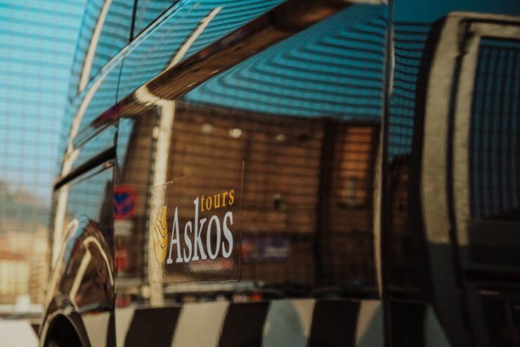 From Naples: Transfer to Amalfi-Ravello With Tour of Pompeii - Tour Details