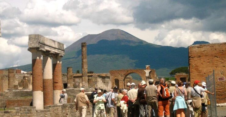 From Naples: Transfer to Positano With Pompeii Guided Tour - Tour Overview