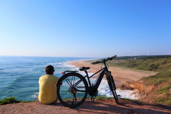 From Nazaré: Self-Guided Half-Day or Full-Day E-bike Rental - Location and Regional Information