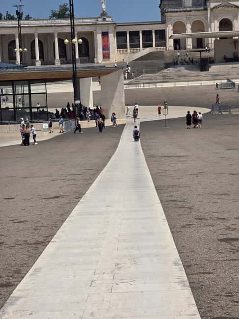 From Nazaré - Tomar, Fátima, Batalha, Alcobaça, & Óbidos - Who Would Love This Tour?