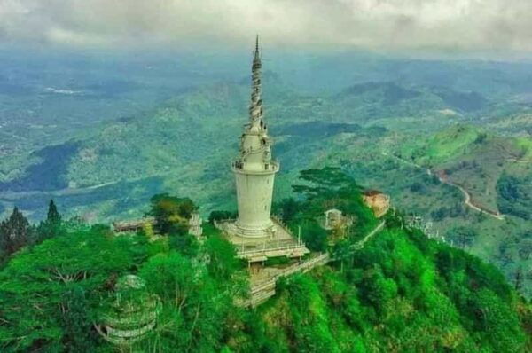From Negombo: Ambuluwawa Tower & Tea Factory,Kandy Day Trip - Scenic Viewpoints