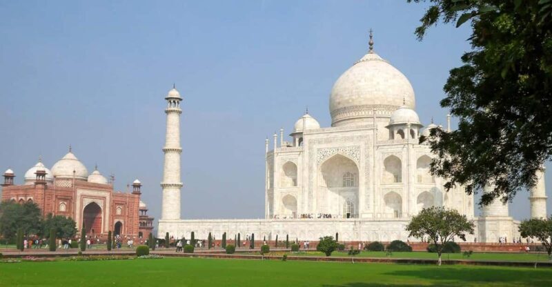 From New Dehli: Taj Mahal at Sunrise & Agra Highlights Tour - The Journey Begins: From Delhi to Agra