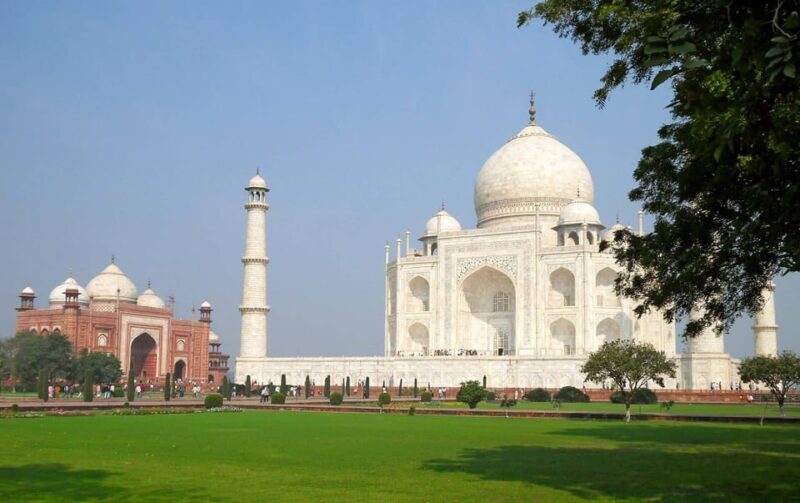 From New Dehli: Taj Mahal at Sunrise & Agra Highlights Tour - Visiting Akbar’s Tomb & Gardens