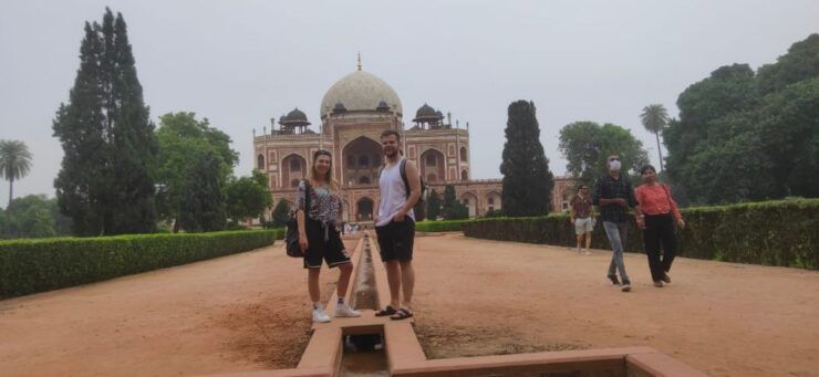From New Delhi Airport : Guided Layover Old & New Delhi Tour - Activity Highlights