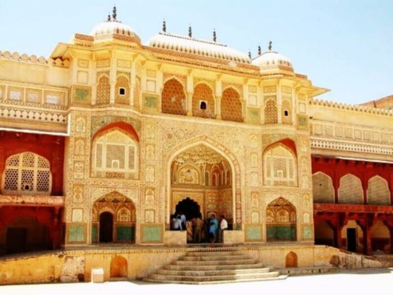 From New Delhi: Private Day Trip to Jaipur with Local Guide - Hawa Mahal: The Palace of Winds