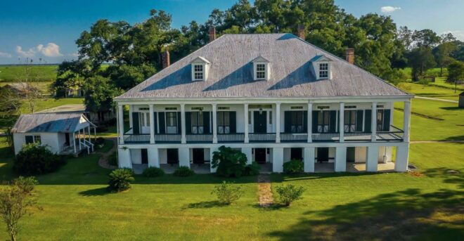 From New Orleans: St. Joseph and Laura Plantations Tour - Full Itinerary