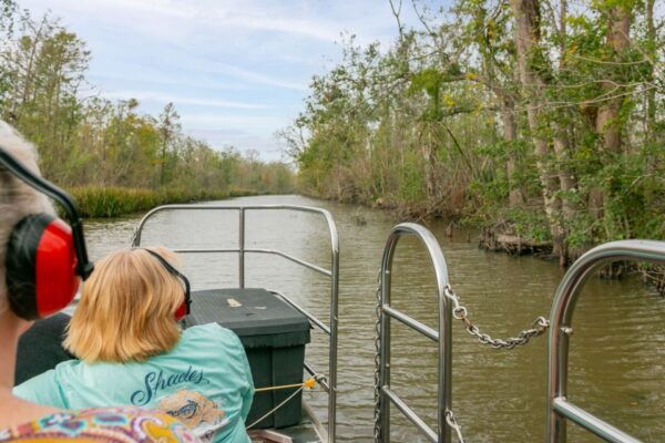 From New Orleans: Swamp Airboat, 2 Plantation Tours & Lunch - Customer Reviews and Feedback