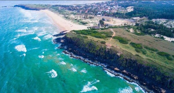 From Nha Trang: Phu Yen 1 Day Tour - Language and Guide Services