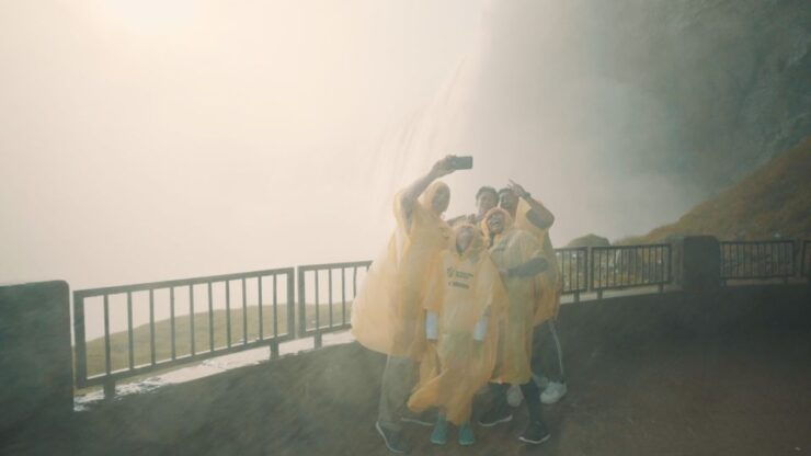 From Niagara Falls, USA: Canadian Side Tour W/ Boat Ride - Experience Highlights at Niagara Falls
