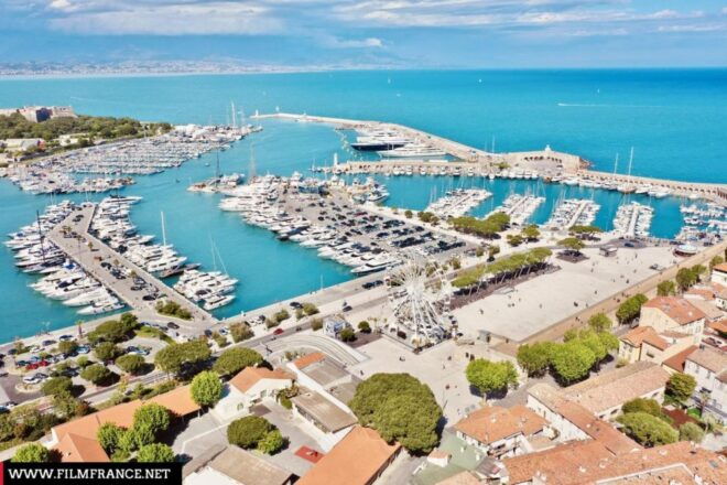 From Nice: Cannes, Saint Paul De Vence & Antibes Guided Tour - Review Summary