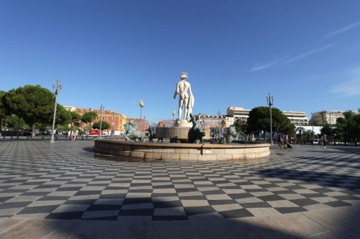 From Nice: Nice Old Town, Cannes, Antibes, St-Paul-de-Vence - Exploring Nice Old Town