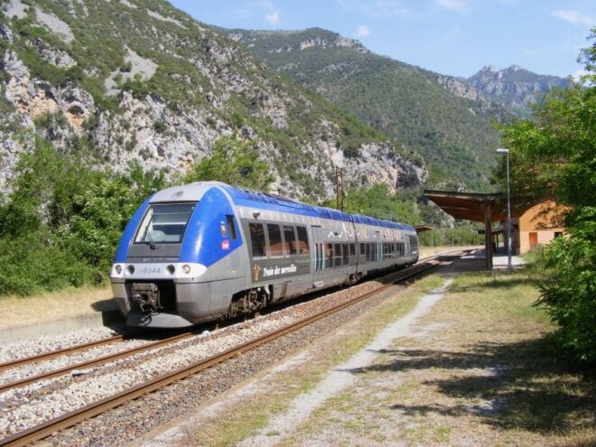 From Nice: Train Experience Through the Alps & Baroque Route - Day Trip Option 4: The Grand Canyon of Europe & Lavender Fields