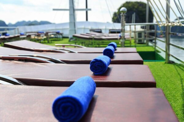 From Ninh Binh: 2-Day Lan Ha Bay Cruise With Meals & Lodging - Common Questions