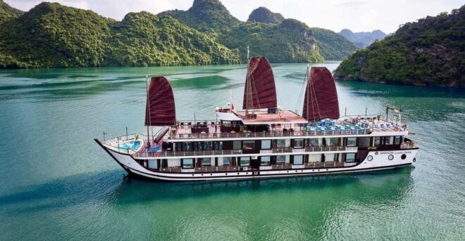 From Ninh Binh : 2 Days Amanda Luxury Cruise Lan Ha Bay - Accommodation Options
