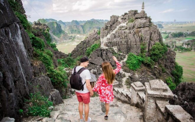 From Ninh Binh 4 Places: Hoa Lu - Bai Dinh - Trang an - Mua Cave - Dining Experience in Ninh Binh