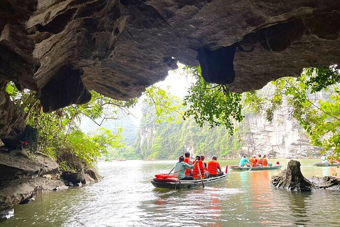 From Ninh Binh: Bai Dinh Pagoda, Mua Cave & Trang An Scenic Views - Who Is This Tour Best For?