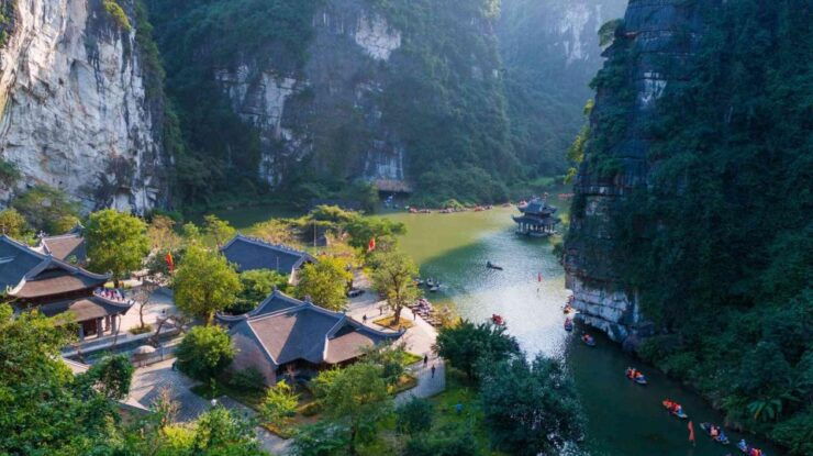 From Ninh Binh: Full Day, Bai Dinh, Trang An, Mua Cave - Activity Details