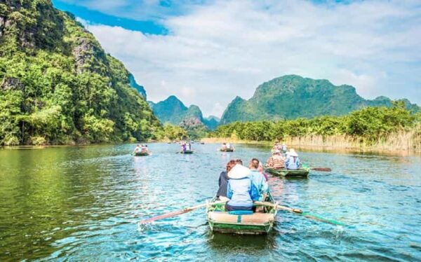 From Ninh Binh/ Ha Noi : Bai Dinh - Trang An - Mua Cave Trip - Cultural Insights and Local Cuisine