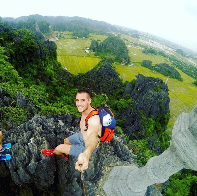 From Ninh Binh: Hoa Lu, Bai Dinh, Trang An, Mua Cave Day Tour - Four Ninh Binh stops in one busy day