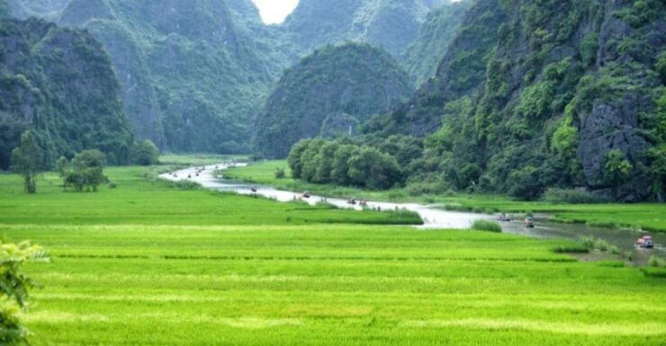 From Ninh Binh: Hoa Lu, Trang An, & Mua Cave Full Day - Experience Highlights