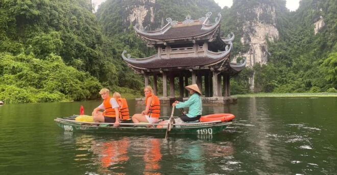 FROM NINH BINH: HOA LU-TRANG AN & MUA CAVE FULLDAY - Key Attractions